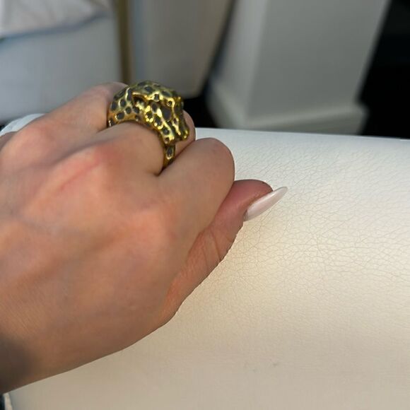 Snow  Leopard Ring Gold Plated With Gray Paint Spots - Picture 2 of 9